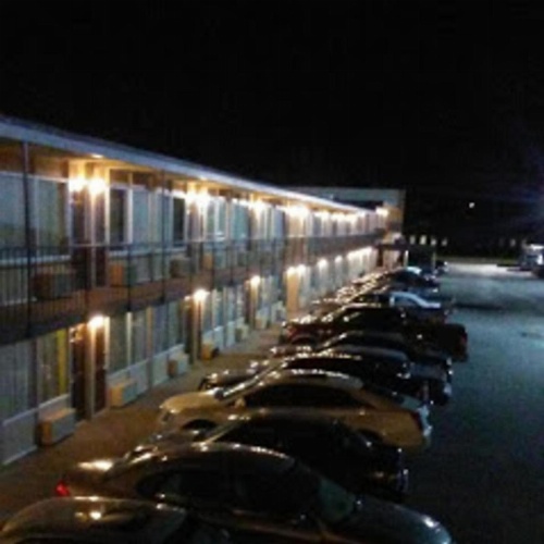 Regency Inn Fayetteville/Fort Bragg image 2
